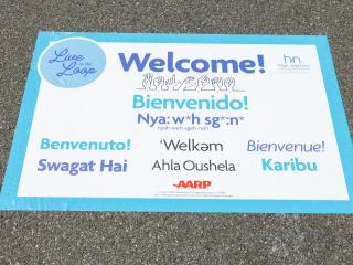 Welcome sign in ten languages.