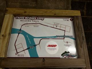 Three Bridges Loop Walking Trail map.