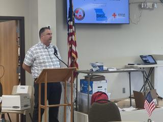 Presentation on preparing for disasters.