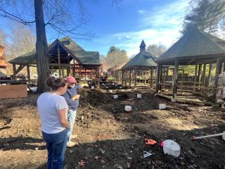 Walkway between aviaries under construction.